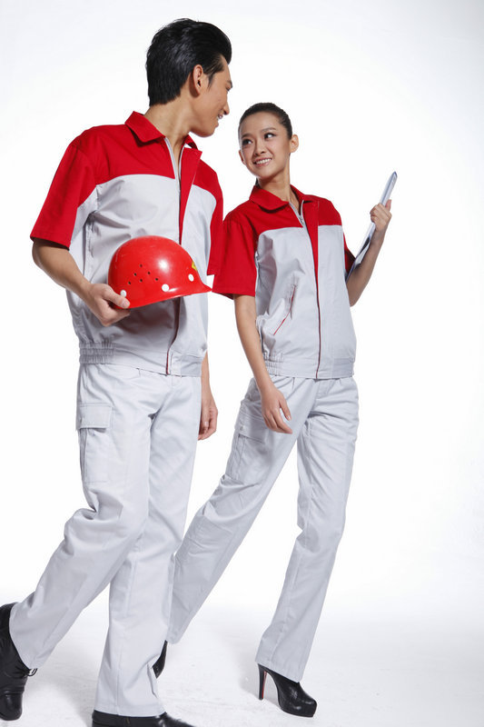 工作服定做應(yīng)該考慮什么因素？具體流程有哪些?